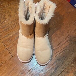 Women’s Bailey Bow Light Pink Uggs
